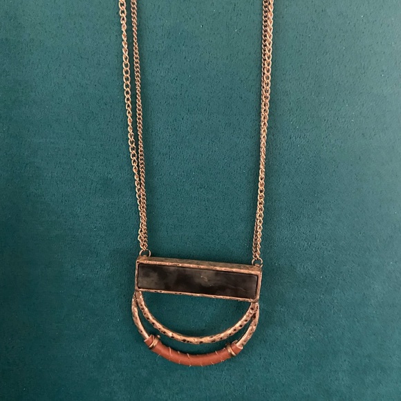 Cute necklace from Buckle - Picture 2 of 4